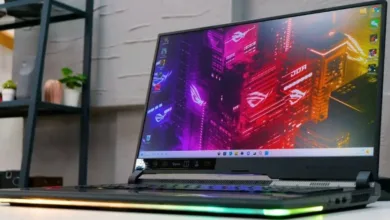 Обзор игрового ноутбука ASUS ROG Strix SCAR 17 - Ноутбук Asus ROG Strix Scar 17 - идеальный выбор для любителей киберспорта и игр, которые стремятся получить максимальное удовольствие от компьютерных развлечений на высоком уровне. Этот ноутбук гарантирует уникальный игровой опыт благодаря своей мощной аппаратной конфигурации, основанной на высокопроизводительном процессоре и современной видеокарте NVIDIA®. Благодаря этому, игроки смогут легко обыгрывать своих соперников и выходить на вершину рейтингов. Мы представим вам обзор на этот ноутбук. Обзор игрового ноутбука ASUS ROG Strix SCAR 17