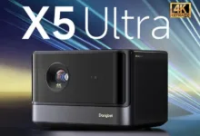 Обзор проектора Dangbei X5 Ultra 4K, 3840x2160 - Прогресс в области производства проекторов принес качественно новые изменения: изображение остается ярким и насыщенным даже при дневном свете, богатая цветовая палитра ничем не уступает другим объектам воспроизведения, проектор можно использовать для видеоигр, у которых высокие требования к скорости передачи картинки. Проектор Dangbei X5 Ultra дает полноценное ощущение домашнего кинотеатра: качественный звук, исключительную цветопередачу для различных типов контента. В следующих разделах обзора мы детально изучим все характеристики, чтобы было легче ответить на вопрос, какой купить проектор для дома. Обзор проектора Dangbei X5 Ultra