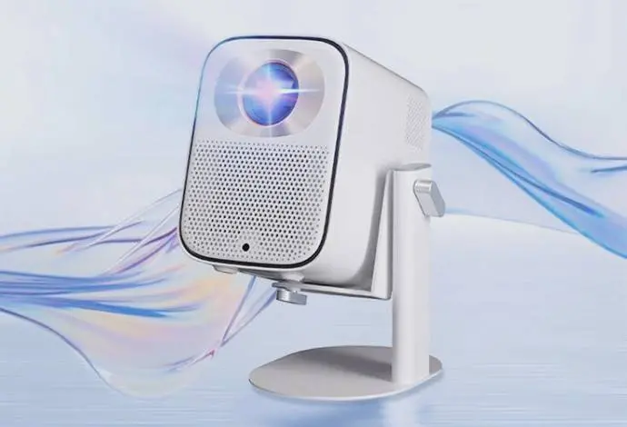 Lenovo выпустила в продажу проектор Xiaoxin 100GT за 14 тыс. рублей - Lenovo выпустила на рынок Китая новый проектор Xiaoxin 100GT, предлагая устройство с яркостью 500 CVIA люмен и поддержкой проекционного подвеса на 360 градусов. Стоимость устройства в рамках первого этапа продаж составляет 1 079 юаней (около 14 000 рублей). Lenovo выпустила в продажу проектор Xiaoxin 100GT за 14 тыс. рублей - Новости